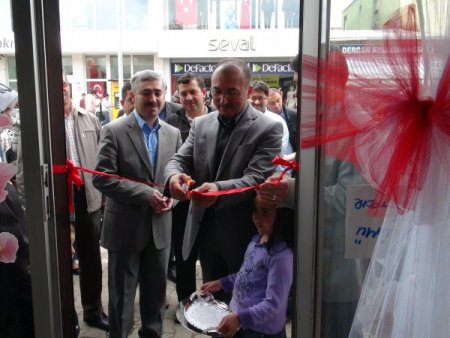 Ahıskalılar Derneği İhtiyaç Sahibi Öğrenciler Yararına Kermes Düzenledi