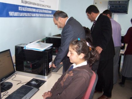 Ahlat‘a Bilişim Teknolojileri Sınıfı