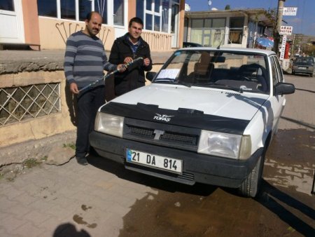 Ahlat’ta araba fiyatına satılan bastonlar alıcı buluyor (Özel)
