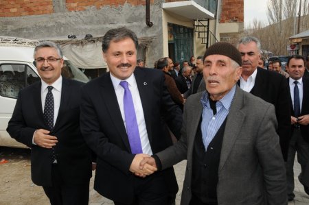 Ahmet Çakır: 8 köyün içme suyu sorunu çözeceğiz