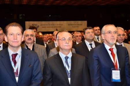 Ahmet Doğan'a saldırı anı böyle görüntülendi (Fotoğraf için)