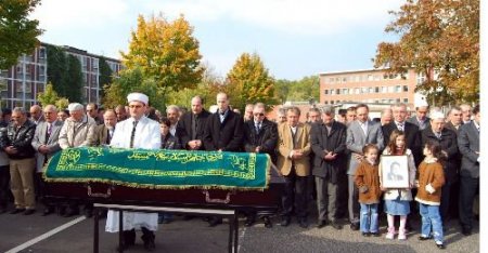 Ahmet Schmiede, Ebediyete Uğurlandı