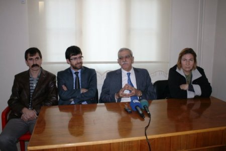 Ahmet Türk, Başbakan'ın bölge milletvekilleri ile yaptığı toplantıyı eleştirdi