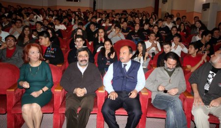 Ahmet Ümit'in yeni romanı 'Beyoğlu'nun En Güzel Abisi'