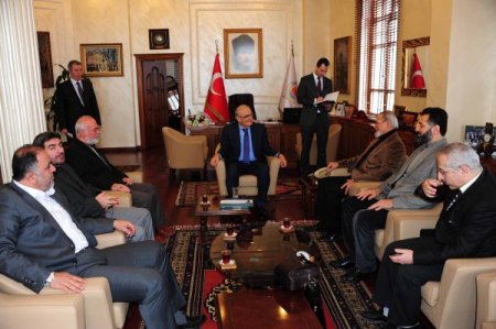 AHSEN Vakfı yönetimi Başkan Yılmaz’ı ziyaret etti