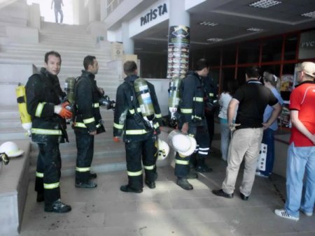 AİBÜ aktivite merkezinde yangın