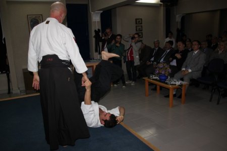 Aikido gösterili kitap tanıtımı