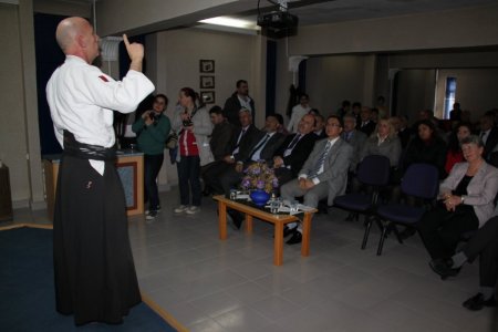 Aikido gösterili kitap tanıtımı