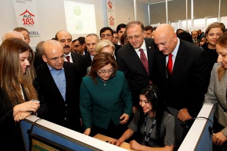 Aile Bakanlığı, engelli ve yaşlıların çağrılarına Gaziantep’ten cevap verecek