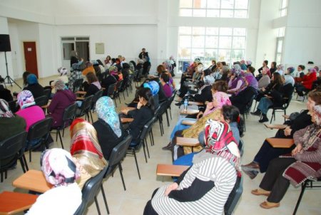 Aile Destek Merkezi, Sosyal Sorunlara Çözüm Arıyor