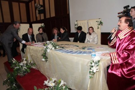 Aile Hekimi, 6 Yıldır Resmi Nikah Kıyamayan Çiftin Nikah Şahidi Oldu