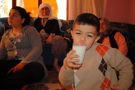 'Ailecek Süt İçelim' Kampanyası Başlatıldı