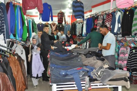 Aileler bayram alışverişine çıktı, esnaf satışlardan memnun