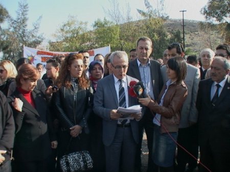AK Parti, Bornova'ya çöp tesisi kurulmaması için CHP'ye çağrı yaptı