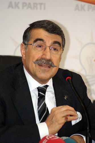 Ak Parti Başkan Yardımcısı Aksu: Demokratik Açılım Ak Parti'nin Oyunu Düşürmedi