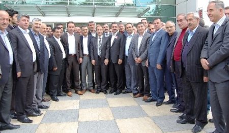 AK Parti Bitlis Milletvekili Kiler, esnaflarla bir araya geldi