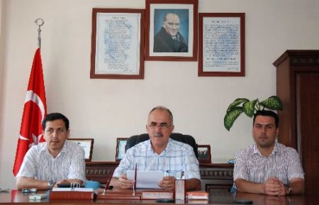Ak Parti Ceyhan İlçe Başkanı Musa Oral: Belediye Başkanı İşini Yapsın