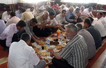 Ak Parti Diyarbakır Teşkilatı, Anayasa Paketini Anlattı