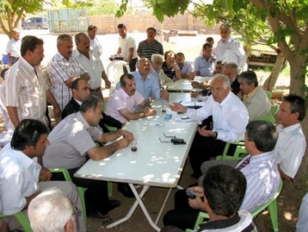 Ak Parti Gaziantep Milletvekili Erdoğan, Araban'da Muhtarların Sorunlarını Dinledi