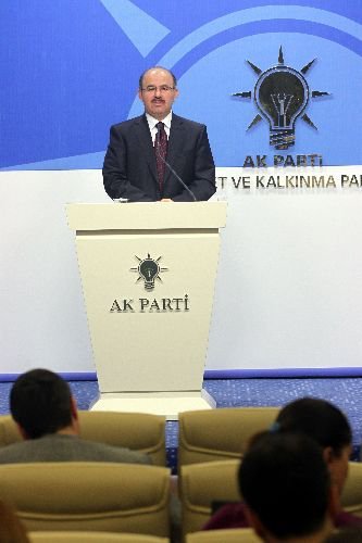 Ak Parti Genel Başkan Yardımcısı Çelik: Milletin Hakemliğinden Korkanlar Siyaset Yapmamalı
