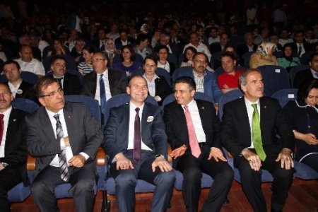 AK Parti Genel Başkan Yardımcısı Soylu: Anayasanın üzerine su içirtmeyiz