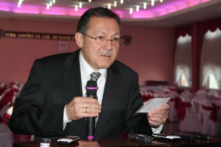 AK Parti Genel Başkan Yardımcısı Uğur, 86 oda başkanına büyükşehiri anlattı