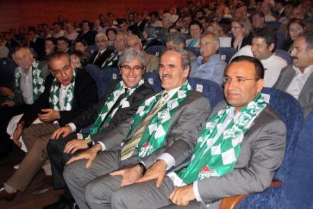 Ak Parti Grup Başkanvekili Bozdağ: Anayasa, Millet Adına Hareket Edenlerin Egemenliği Kullanmasına İzin Vermiyor