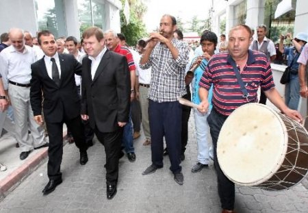 Ak Parti Grup Başkanvekili Kılıç, Chp Ve Mhp'yi 'kürt Açılımı'na Destek Vermeye Çağırdı