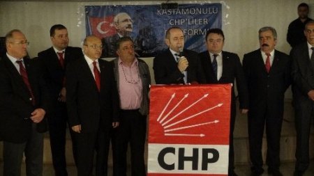 'AK Parti her seçimde oyunu artırıyor ancak demokrasiden uzaklaşıyor'