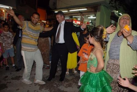 Ak Parti İl Başkanı Kabak, Hıdrellez Coşkusunu Tepecikli Romanlarla Yaşadı