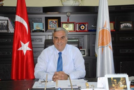 Ak Parti İzmir’den Vefa İftarları