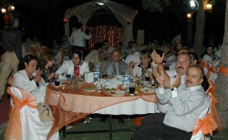 Ak Parti İzmir'in Kardeşi Karabük İle Mardin'i Buluşturdu