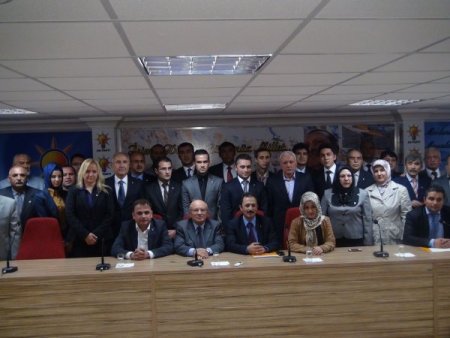 Ak Parti Karaman İl Yönetimi Basına Tanıtıldı