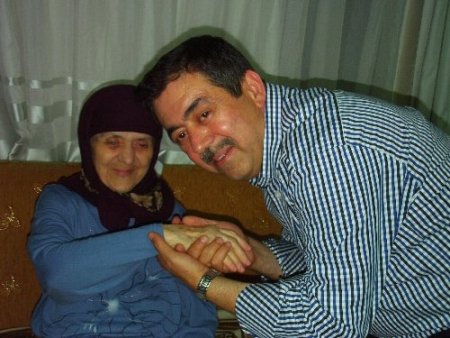 AK Parti Milletvekili Aydınlıoğlu'nun annesi defnedildi