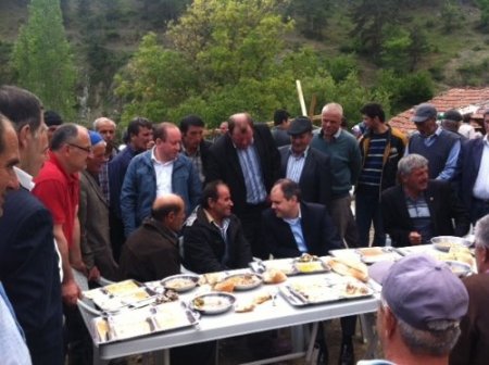 AK Parti Milletvekili Kılıç, Alaçam’da köylülerle biraraya geldi