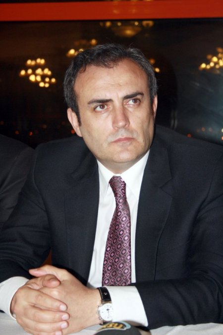 AK Parti Milletvekili Ünal: Kaynağı belirsiz belgeler üzerinden sorun çözülmez