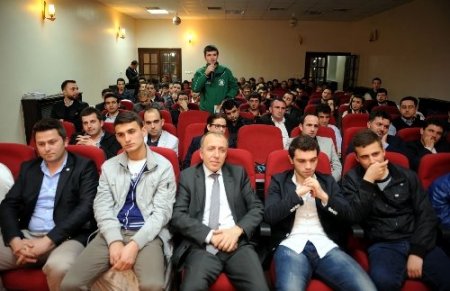 AK Parti Osmangazi Gençlik Teşkilatı seçimlere iddialı hazırlanıyor