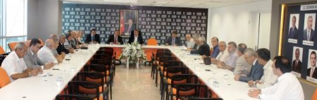 AK Parti Samsun İl Başkanı Köktaş, İl Genel Meclisi üyeleri ile bir araya geldi