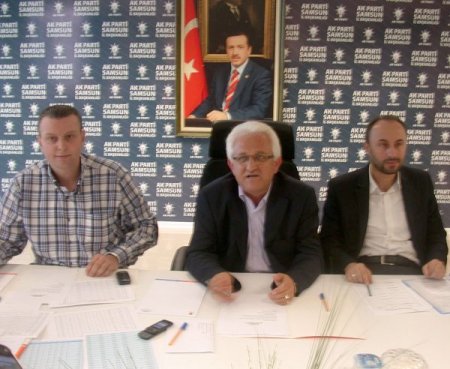 AK Parti seçim çalışmalarını değerlendirdi