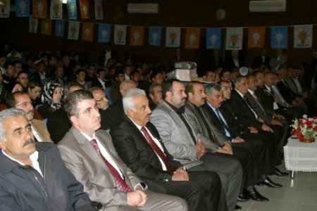 Ak Parti Siirt İl Gençlik Kolları Başkanı Özekinci Oldu