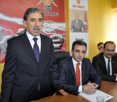 AK Parti Yozgat merkez ilçe başkanlığına emekli öğretmen Halıcı atandı