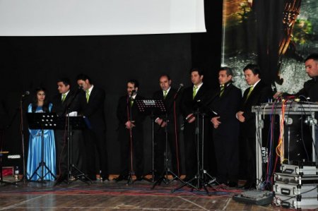 Ak Parti'den Alternatif 'Sevgililer Günü' Kutlaması