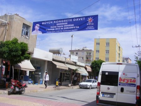 Ak Parti'den Şanlıurfa Kongresine Üç Dilde Davet