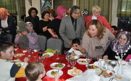 Ak Parti'li Can: Lösemi hastaları ilaç temininde artık sıkıntı yaşamayacak