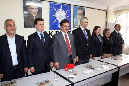 Ak Parti'li Denemeç: Bu Başarının Dünyada Örneği Yok