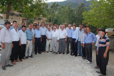 Ak Parti'li Erdinç, Kozan’da Köylülerin Sorunlarını Dinledi