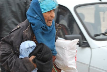 AK Partili gençlerden, Suruç'a sığınan Suriyeliler için yardım kampanyası