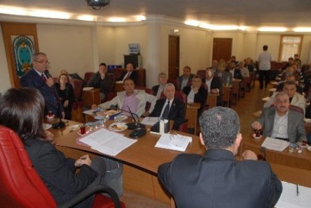 AK Partili Gürbüz’den denetim komisyonu raporu eleştirisi