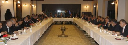 Ak Parti'li İl Genel Meclisi Üyeleri Milletvekilleriyle Bir Araya Geldi