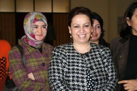 Ak Partili Kadın Milletvekili, Orhan Çeker’e Sahip Çıktı